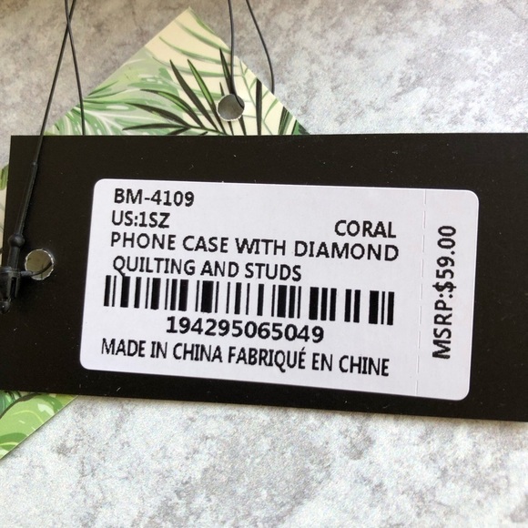 Badgley Mischka Phone Case Crossbody Diamond Pattern Quilting And Studs - Picture 10 of 12